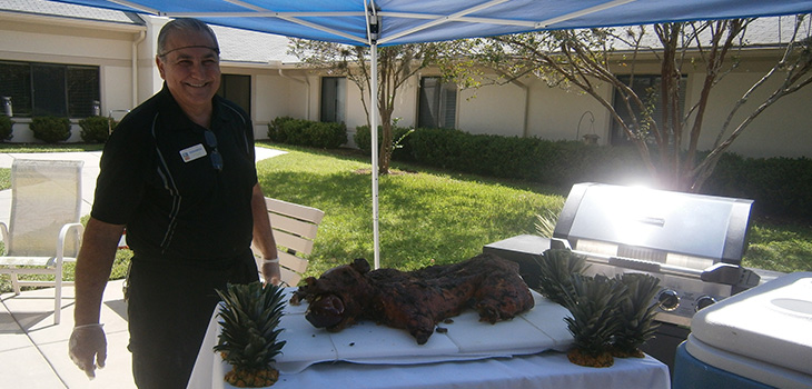 Gerardo with roasted pig